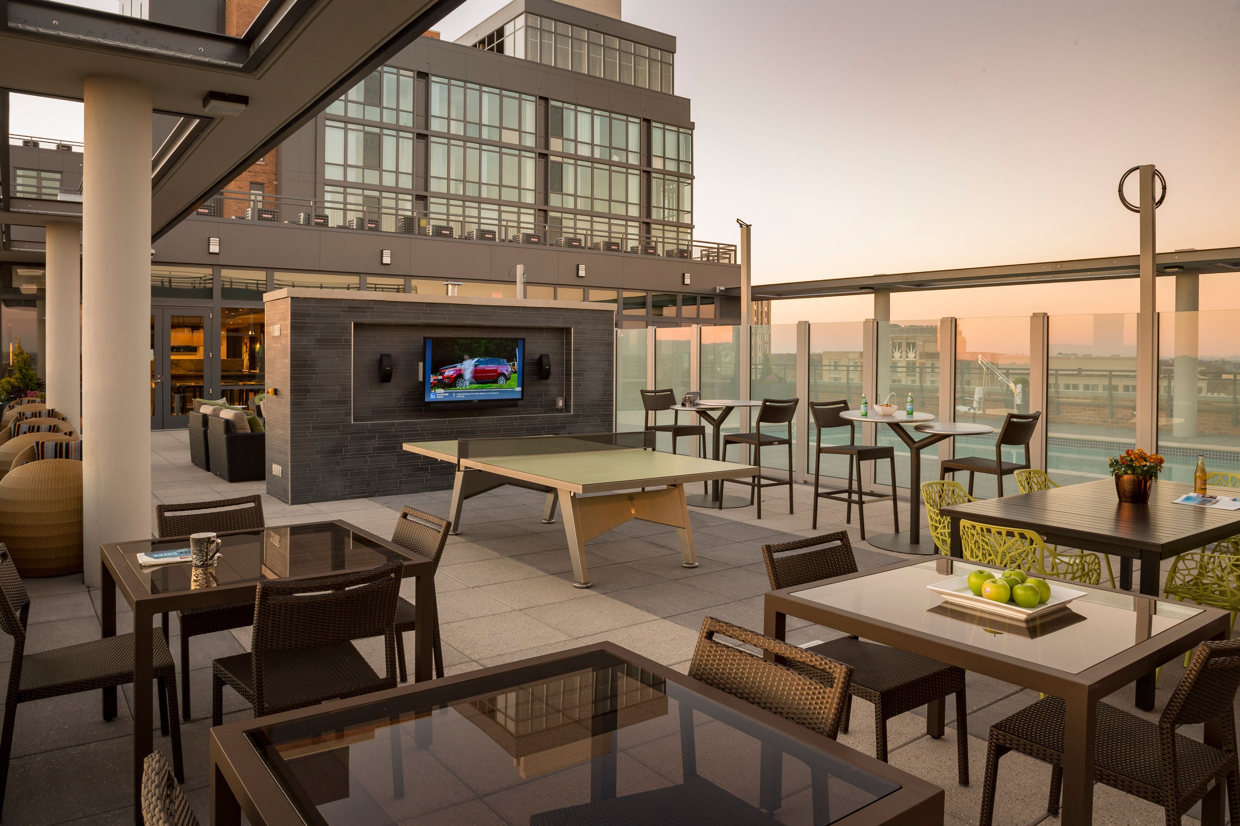 Exteriors Image -5c8265b81e653